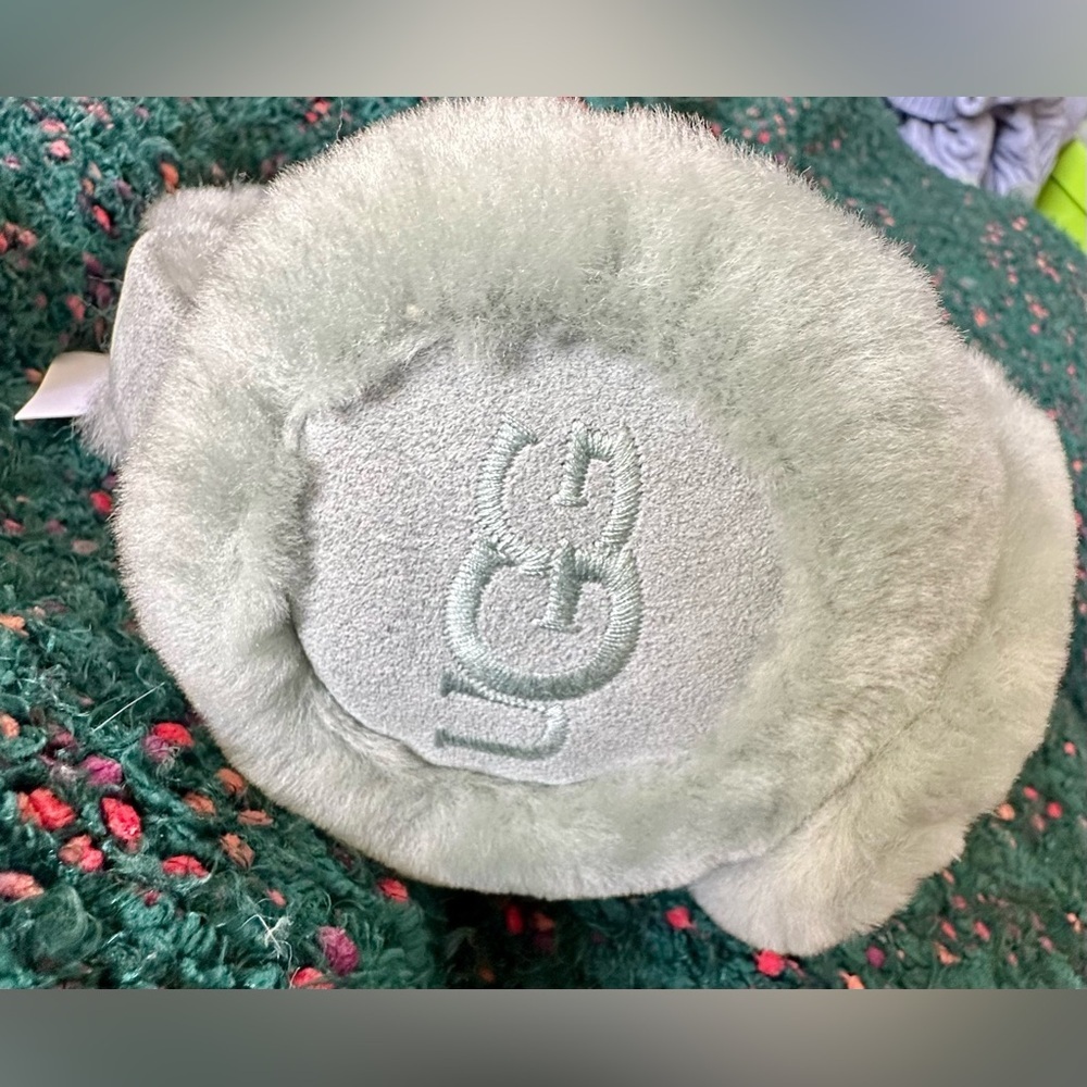 🎸UGG🎸🔥NWT🔥Sheepskin Embroidery Earmuff Grey Mist - Picture 12 of 14
